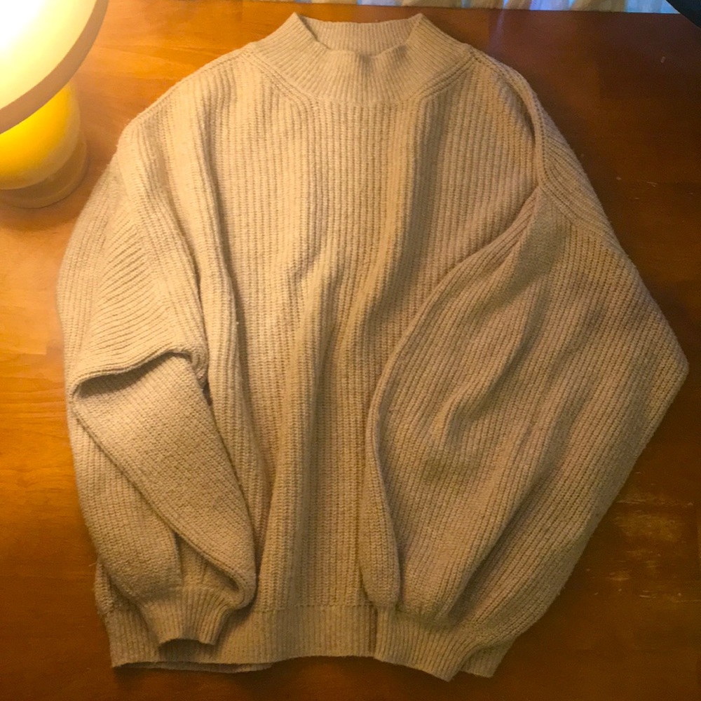 LEITH Oversized Rib Knit Sweater - Size M